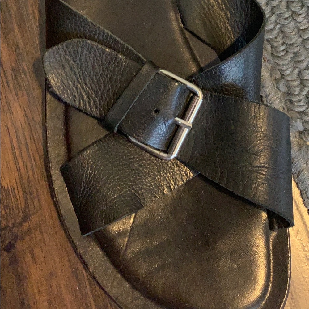 To Boot Sandal